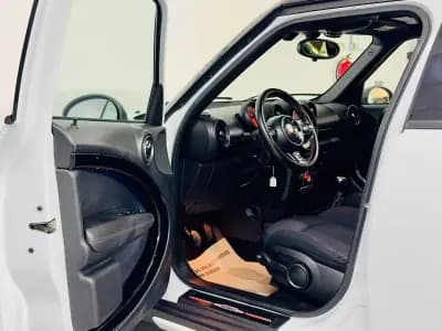Vendo MINI Countryman 2016 - 14250 EUR, 109000 km - AUTO.MOTO.pt