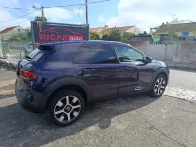 Sell Citroën C4 Cactus 2019 - 13750 EUR, 79000 km - AUTO.MOTO.pt