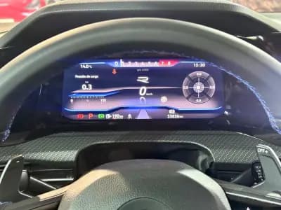 Vendo Volkswagen Golf 2023 - 45900 EUR, 53836 km - AUTO.MOTO.pt