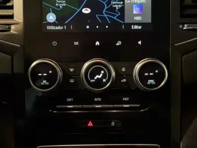 Sell Renault Mégane 2021 - 18900 EUR, 112347 km - AUTO.MOTO.pt