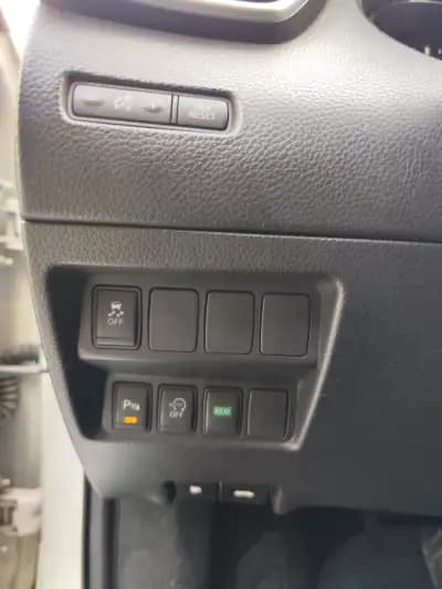 Sell Nissan Qashqai 2014 - 13980 EUR, 212500 km - AUTO.MOTO.pt