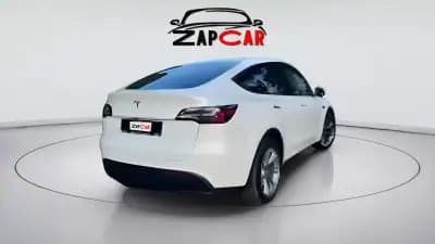 Sell Tesla Model Y 2023 - 31900 EUR, 42638 km - AUTO.MOTO.pt