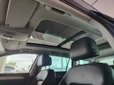 Vendo Volkswagen Passat Variant 2018 - 21990 EUR, 137500 km - AUTO.MOTO.pt