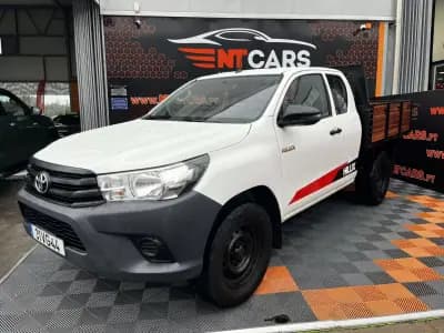Sell Toyota Hilux 2018 - 19430 EUR, 249455 km - AUTO.MOTO.pt