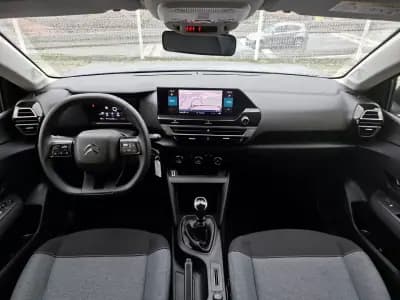 Sell Citroën C4 2022 - 16490 EUR, 55721 km - AUTO.MOTO.pt