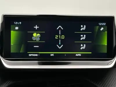 Sell Peugeot 208 2022 - 17690 EUR, 60382 km - AUTO.MOTO.pt