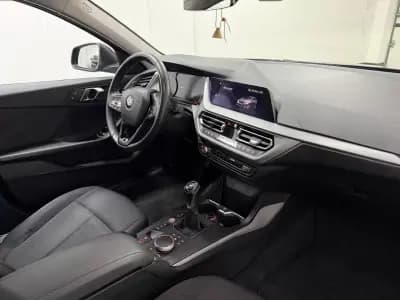 Vendo BMW 116 2020 - 19990 EUR, 120000 km - AUTO.MOTO.pt