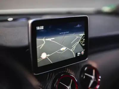 Sell Mercedes-Benz A 45 AMG 2016 - 35990 EUR, 66000 km - AUTO.MOTO.pt