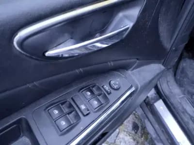 Sell Lancia Delta 2008 - 3450 EUR, 220000 km - AUTO.MOTO.pt