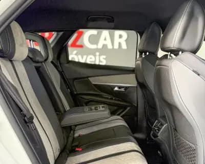 Vendo Peugeot 3008 2021 - 23650 EUR, 140511 km - AUTO.MOTO.pt