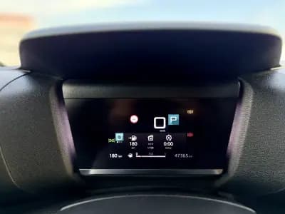 Vendo Citroën C4 2023 - 18950 EUR, 47000 km - AUTO.MOTO.pt