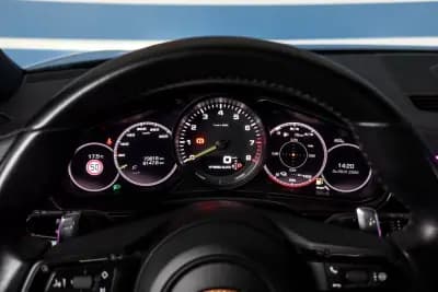 Vendo Porsche Panamera 2021 - 95000 EUR, 73819 km - AUTO.MOTO.pt