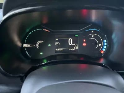 Sell Dacia Spring 2022 - 13900 EUR, 17000 km - AUTO.MOTO.pt