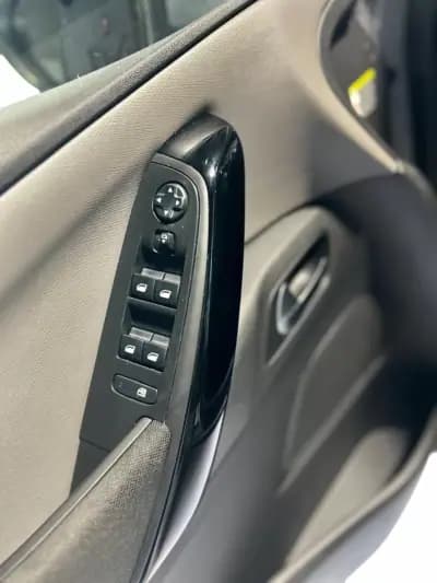 Sell Citroën C4 Spacetourer 2018 - 17000 EUR, 105700 km - AUTO.MOTO.pt