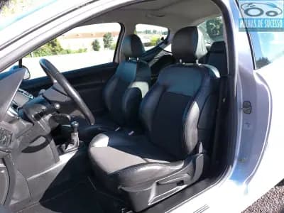 Sell Peugeot 207 2007 - 6000 EUR, 115000 km - AUTO.MOTO.pt