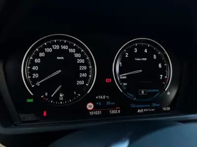 Sell BMW X1 2021 - 25990 EUR, 101031 km - AUTO.MOTO.pt