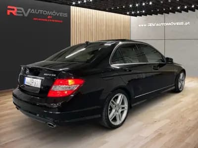 Sell Mercedes-Benz C 350 2010 - 17500 EUR, 142000 km - AUTO.MOTO.pt