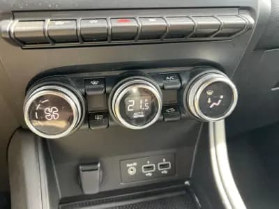 Sell Renault Captur 2023 - 18250 EUR, 72446 km - AUTO.MOTO.pt