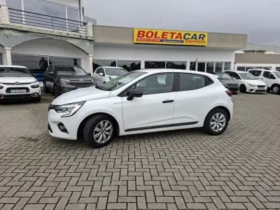 Sell Renault Clio 2020 - 13250 EUR, 54500 km - AUTO.MOTO.pt