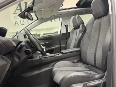 Sell Peugeot 3008 2019 - 18990 EUR, 130000 km - AUTO.MOTO.pt