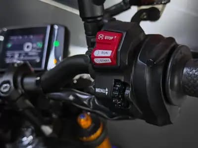 Sell Yamaha MT 09 2023 - 11490 EUR, 5529 km - AUTO.MOTO.pt