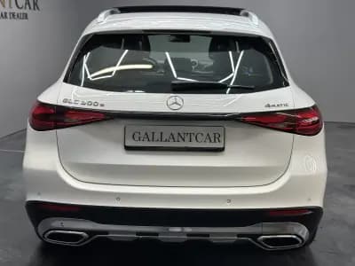 Sell Mercedes-Benz GLC 300 2024 - 66500 EUR, 12000 km - AUTO.MOTO.pt