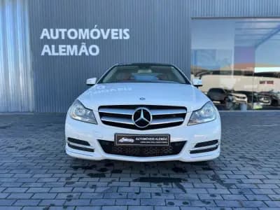 Vendo Mercedes-Benz C 220 2012 - 17500 EUR, 190898 km - AUTO.MOTO.pt