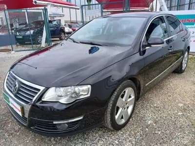 Vendo Volkswagen Passat 2006 - 8350 EUR, 138534 km - AUTO.MOTO.pt