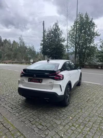 Vendo Citroën C4 2023 - 21500 EUR, 141295 km - AUTO.MOTO.pt