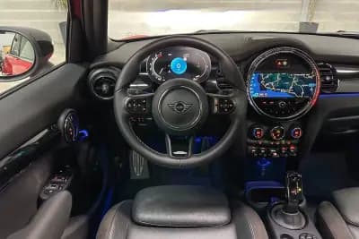 Vendo MINI 2021 - 26950 EUR, 34244 km - AUTO.MOTO.pt