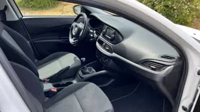 Vendo Fiat Tipo 2019 - 8990 EUR, 163458 km - AUTO.MOTO.pt