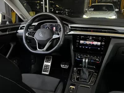 Sell Volkswagen Arteon 2023 - 31990 EUR, 45800 km - AUTO.MOTO.pt