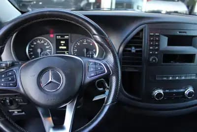 Sell Mercedes-Benz Vito Tourer 2021 - 29900 EUR, 202585 km - AUTO.MOTO.pt