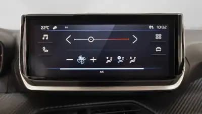 Sell Peugeot 208 2024 - 16450 EUR, 17000 km - AUTO.MOTO.pt