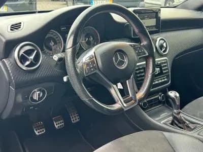 Vendo Mercedes-Benz A 180 2015 - 16990 EUR, 179000 km - AUTO.MOTO.pt