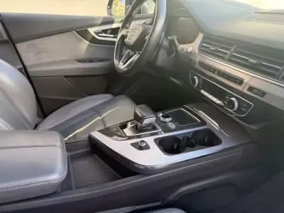 Vendo Audi Q7 2015 - 32900 EUR, 220901 km - AUTO.MOTO.pt