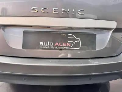 Vendo Renault Grand Scénic 2014 - 8450 EUR, 254000 km - AUTO.MOTO.pt