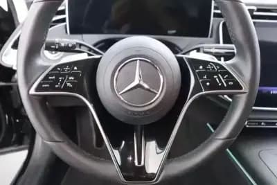 Sell Mercedes-Benz E 220 2023 - 52980 EUR, 40223 km - AUTO.MOTO.pt