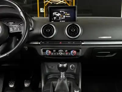 Vendo Audi A3 Sportback 2017 - 15990 EUR, 203700 km - AUTO.MOTO.pt