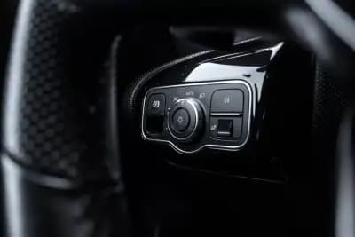 Sell Mercedes-Benz A 180 2021 - 25750 EUR, 161794 km - AUTO.MOTO.pt