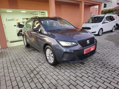 Sell SEAT Arona 2024 - 17500 EUR, 32919 km - AUTO.MOTO.pt