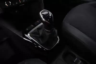 Sell Opel Corsa 2022 - 12999 EUR, 76555 km - AUTO.MOTO.pt