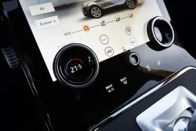 Vendo Land Rover Range Rover Evoque 2020 - 32999 EUR, 93000 km - AUTO.MOTO.pt