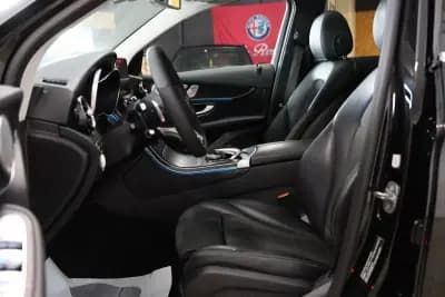 Sell Mercedes-Benz GLC 350 2017 - 39900 EUR, 90000 km - AUTO.MOTO.pt