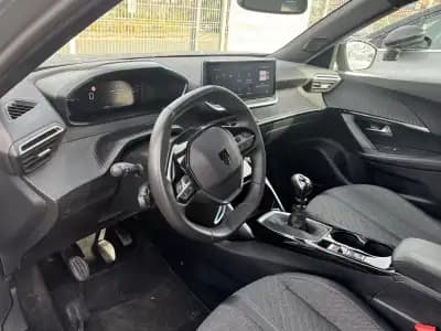 Sell Peugeot 2008 2024 - 22500 EUR, 38201 km - AUTO.MOTO.pt