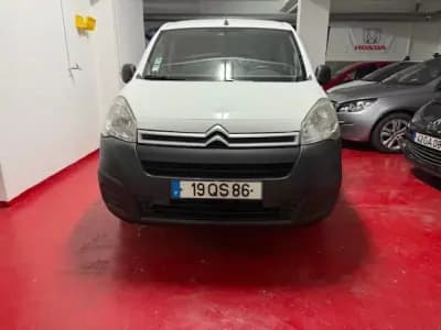 Vendo Citroën Berlingo 2015 - 8900 EUR, 221000 km - AUTO.MOTO.pt