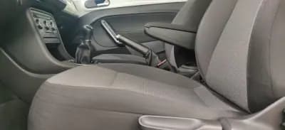 Vendo Volkswagen New Beetle 2015 - 14950 EUR, 156200 km - AUTO.MOTO.pt