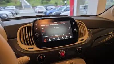 Sell Fiat 500 2020 - 14900 EUR, 29049 km - AUTO.MOTO.pt