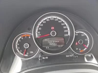 Vendo Volkswagen Up! 2019 - 9980 EUR, 70000 km - AUTO.MOTO.pt