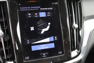 Vendo Volvo V60 2021 - 24990 EUR, 154000 km - AUTO.MOTO.pt